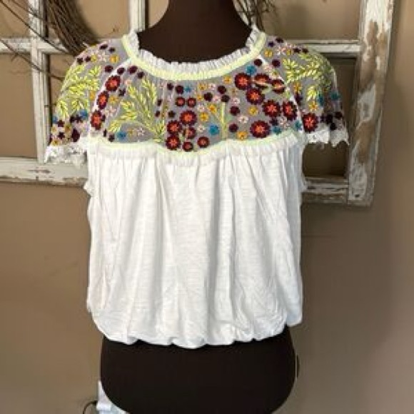 Free People Mesh Floral Embroidered White Bubble
Blouse - Picture 5 of 5
